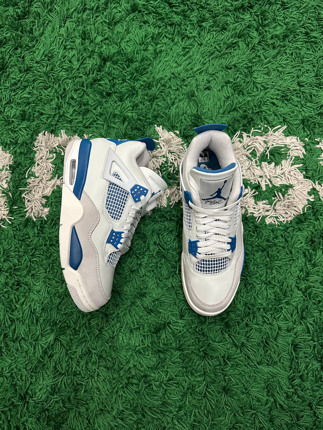 Jordan 4 Military Blue (VNDS)