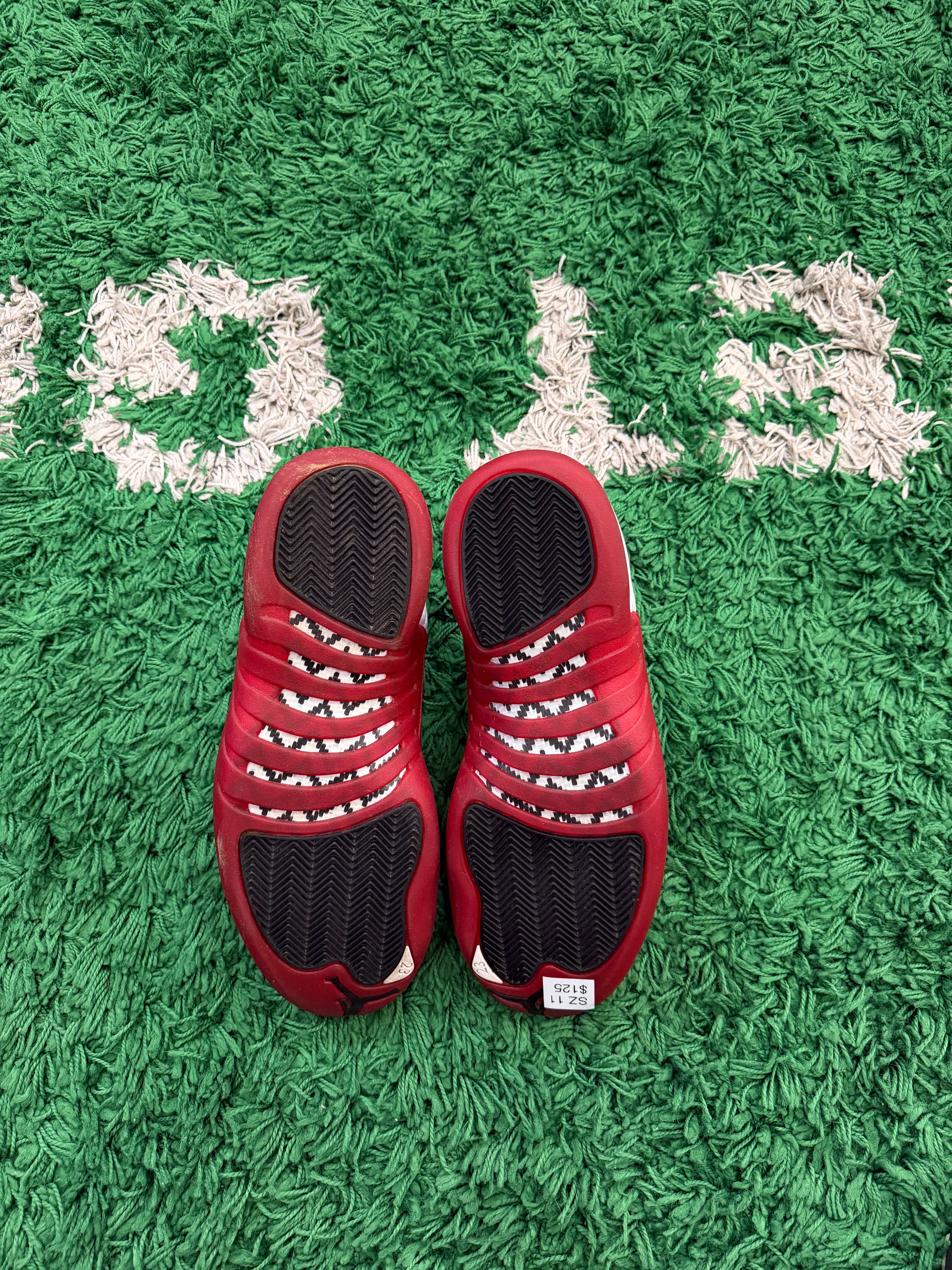 Jordan 12 Cherry (VNDS)