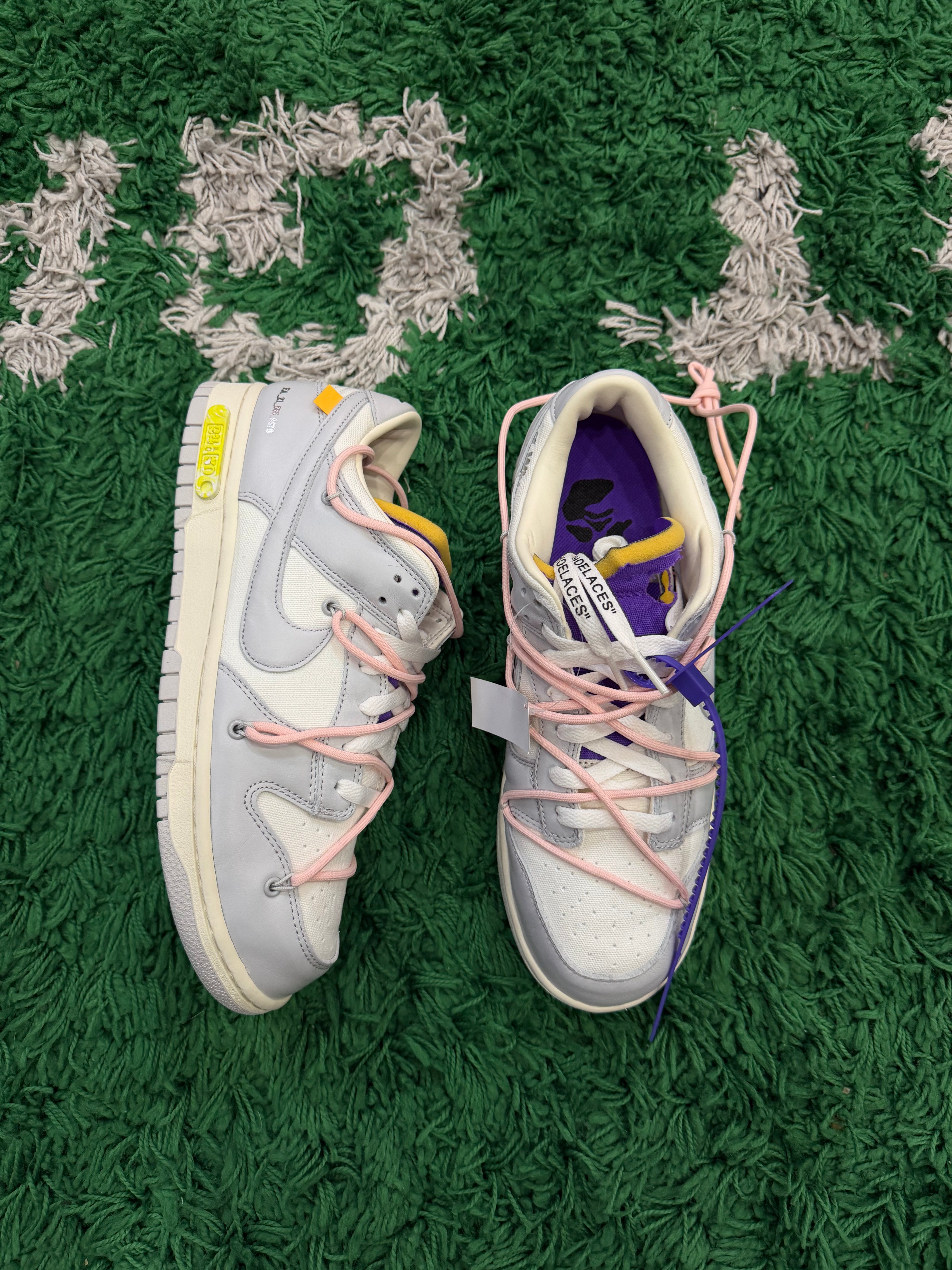 Nike Dunk Low Off White Lot 24 (Tried On)