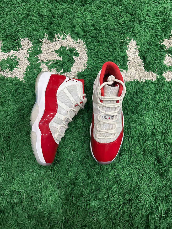 Jordan 11 Cherry (VNDS)
