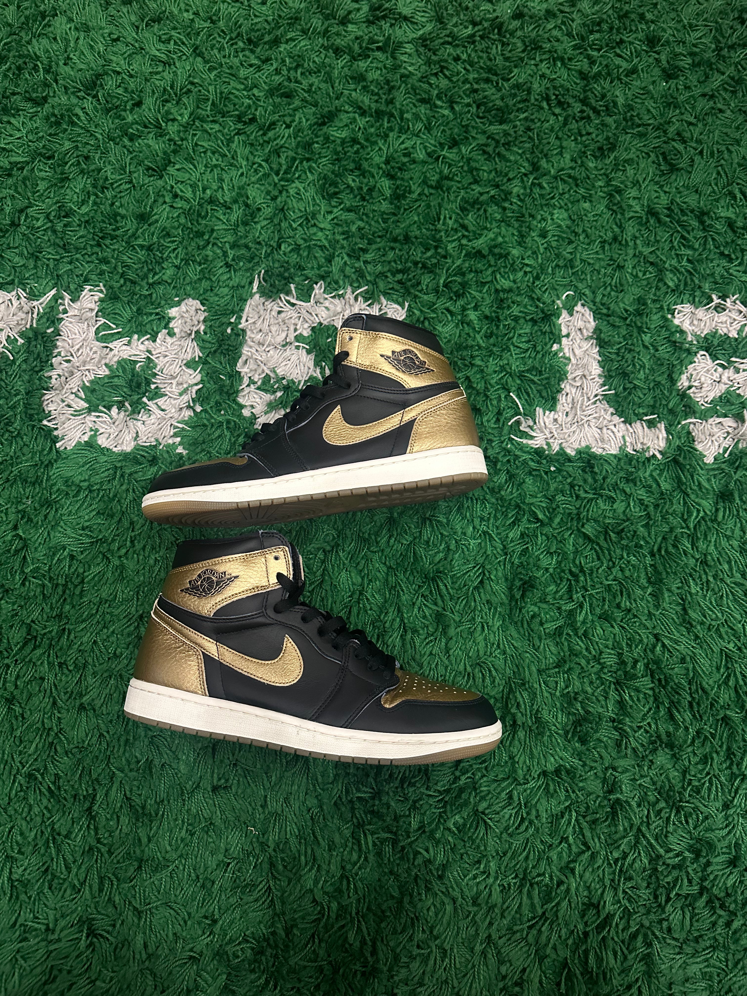 Jordan 1 Metallic Gold (VNDS)