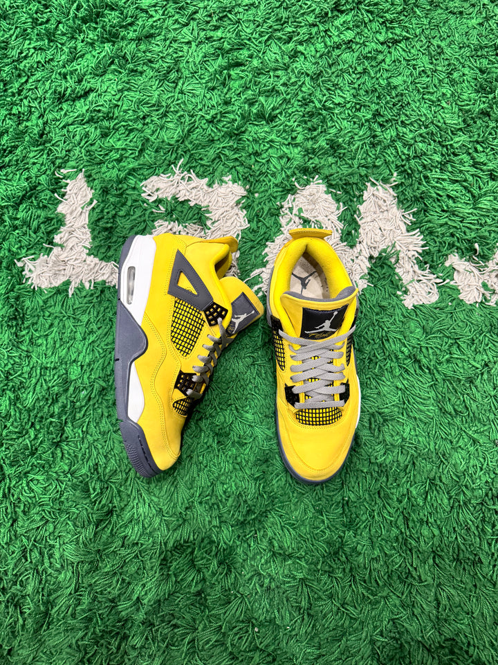 Jordan 4 Lightning (Preowned)