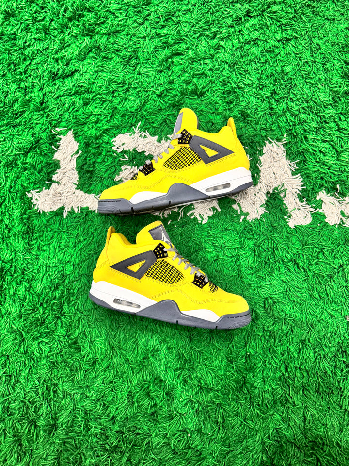 Jordan 4 Lightning (Preowned)