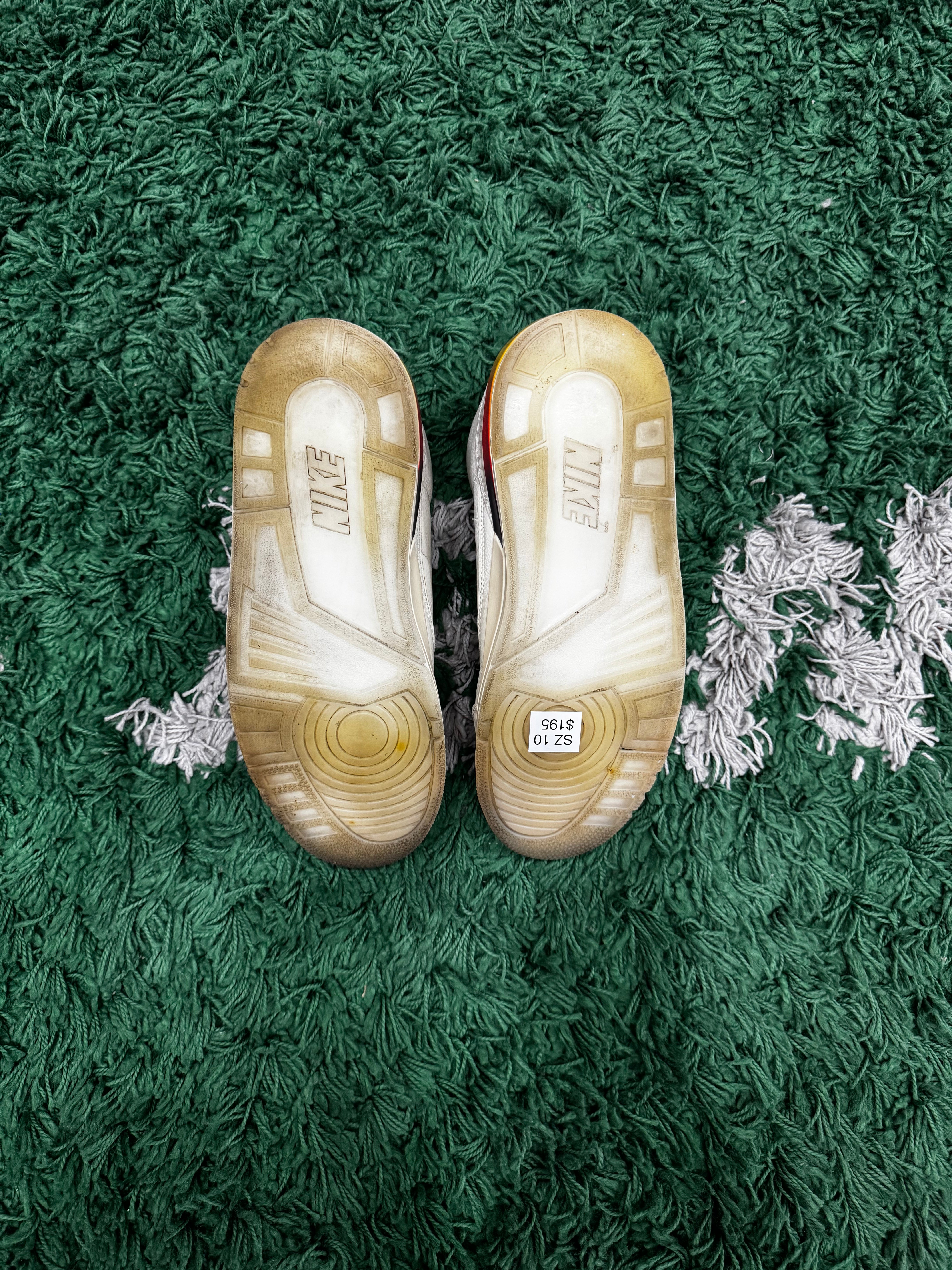 Jordan 3 J Balvin Medellin Sunset (VNDS)