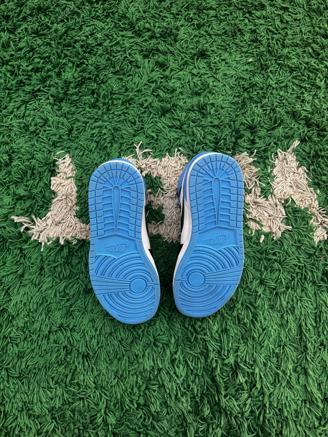 Jordan 1 High UNC Toe (Worn once)