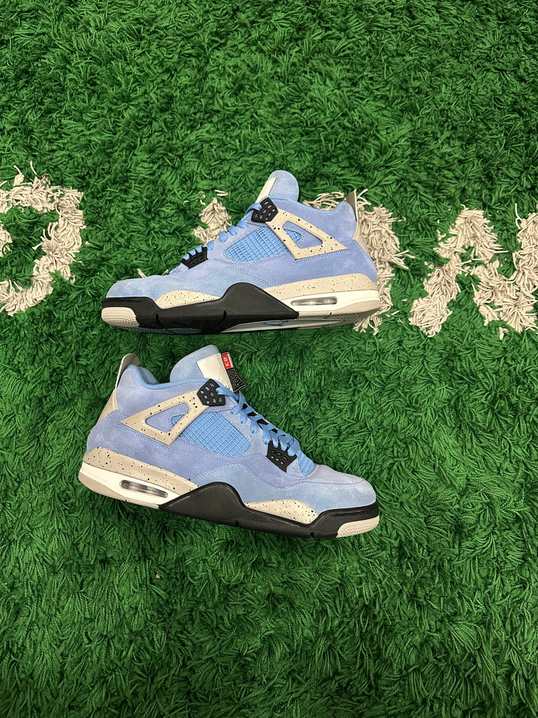 Jordan 4 University (VNDS)