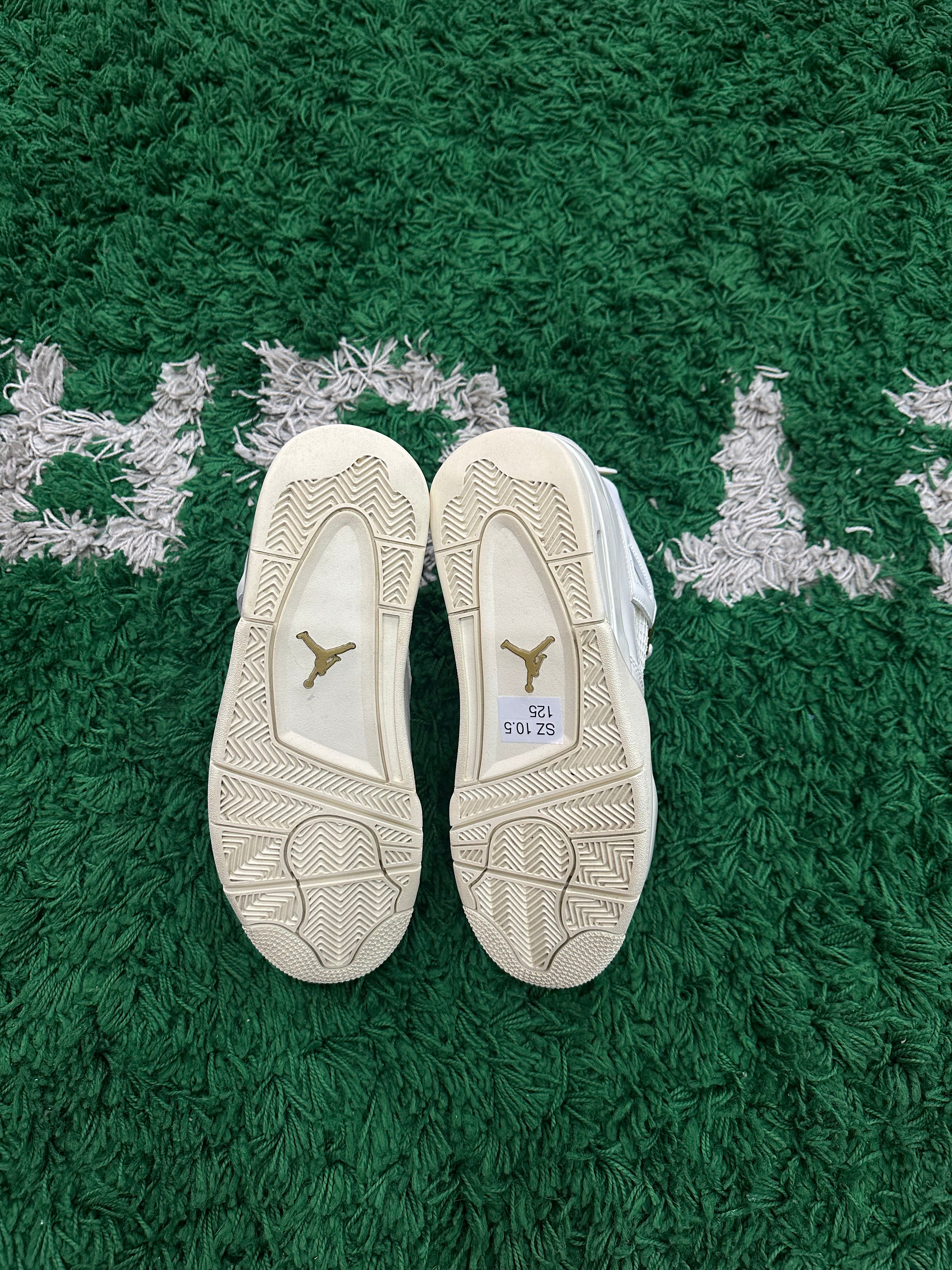 Jordan 4 Metallic Gold (VNDS)