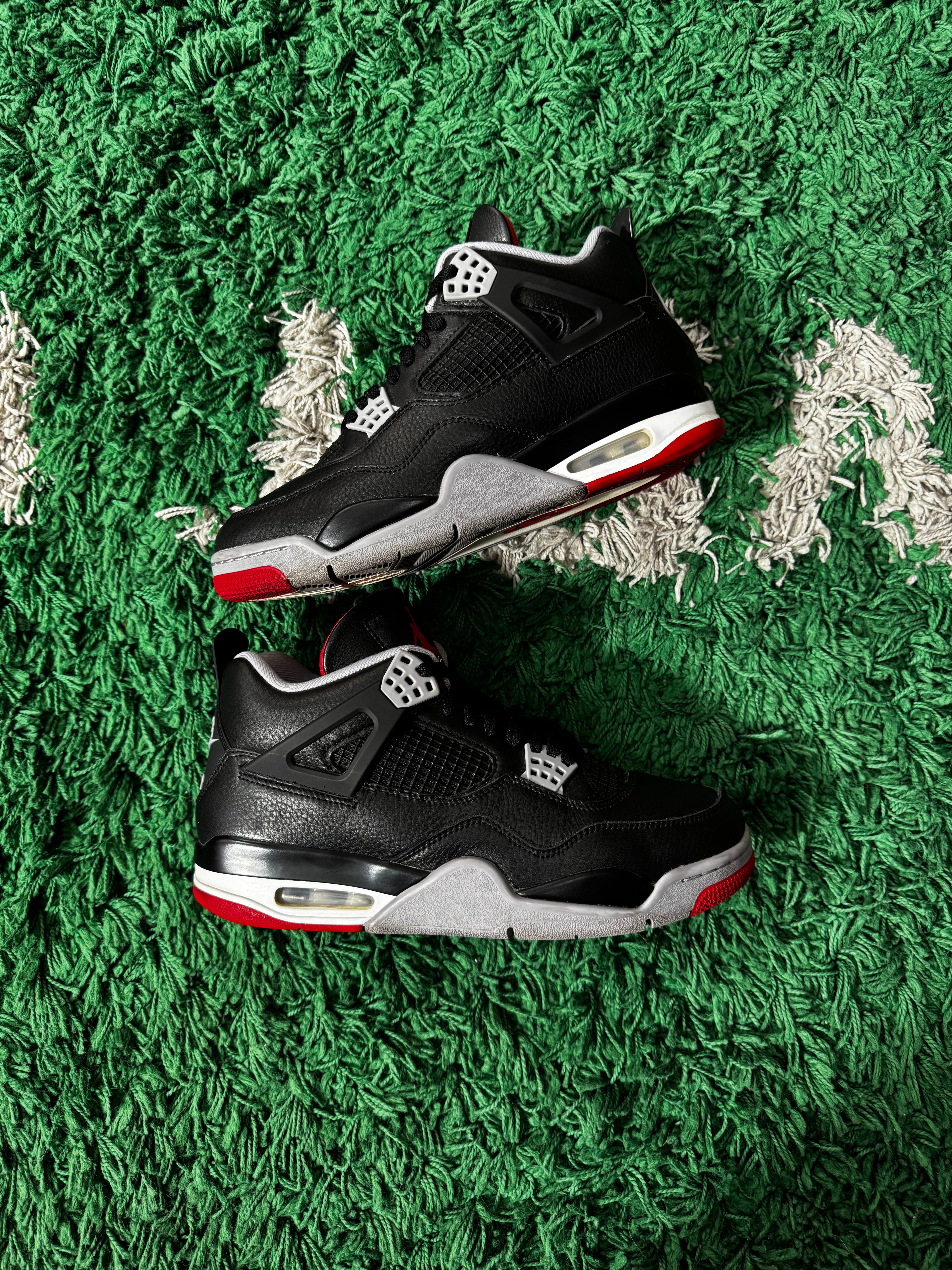 Jordan 4 Bred Reimagined (VNDS)