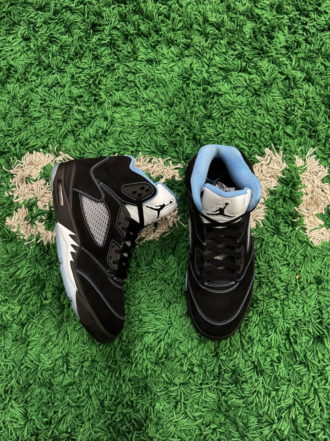 Jordan 5 Black University Blue (VNDS)