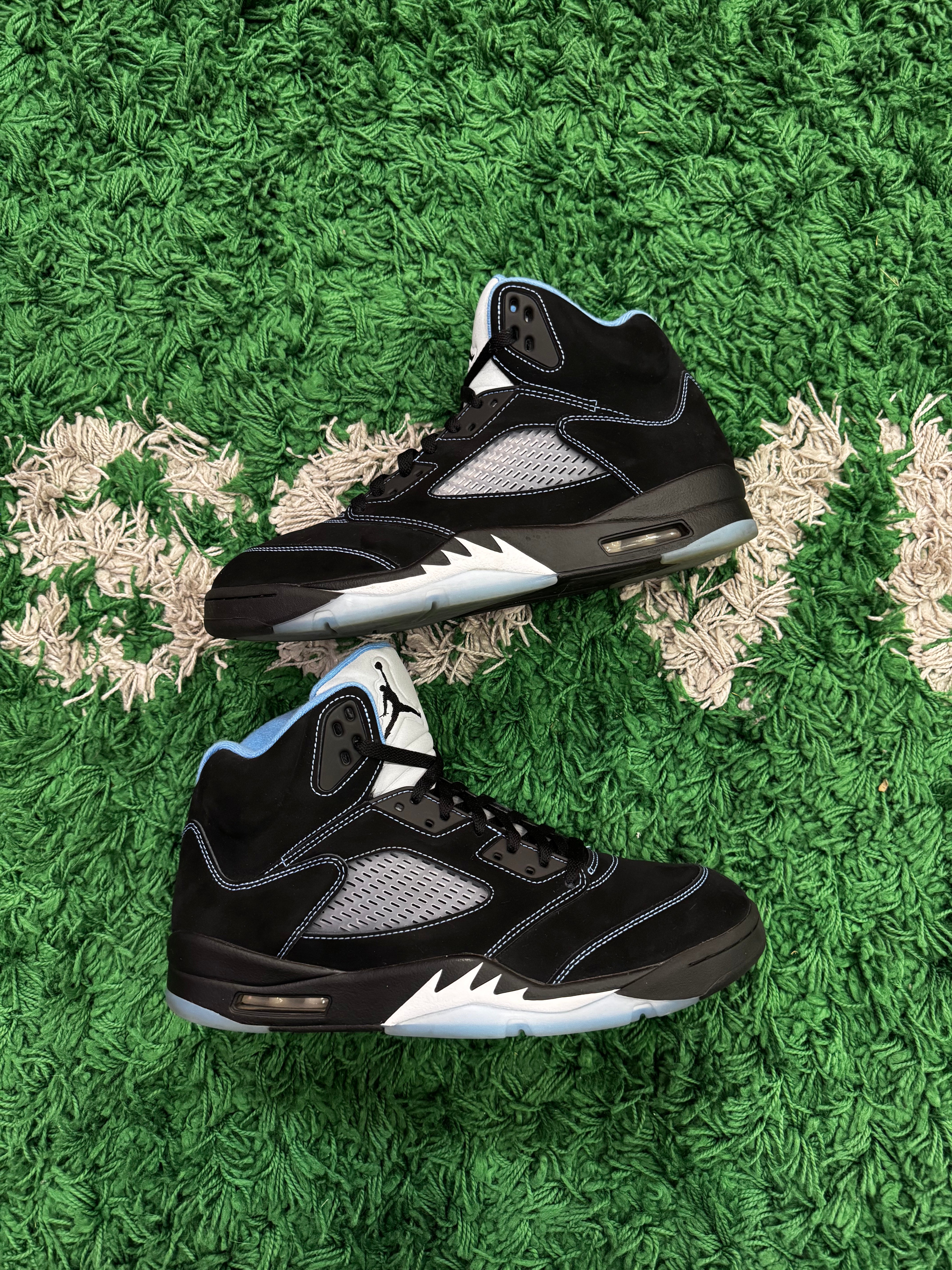Jordan 5 Black University Blue (VNDS)