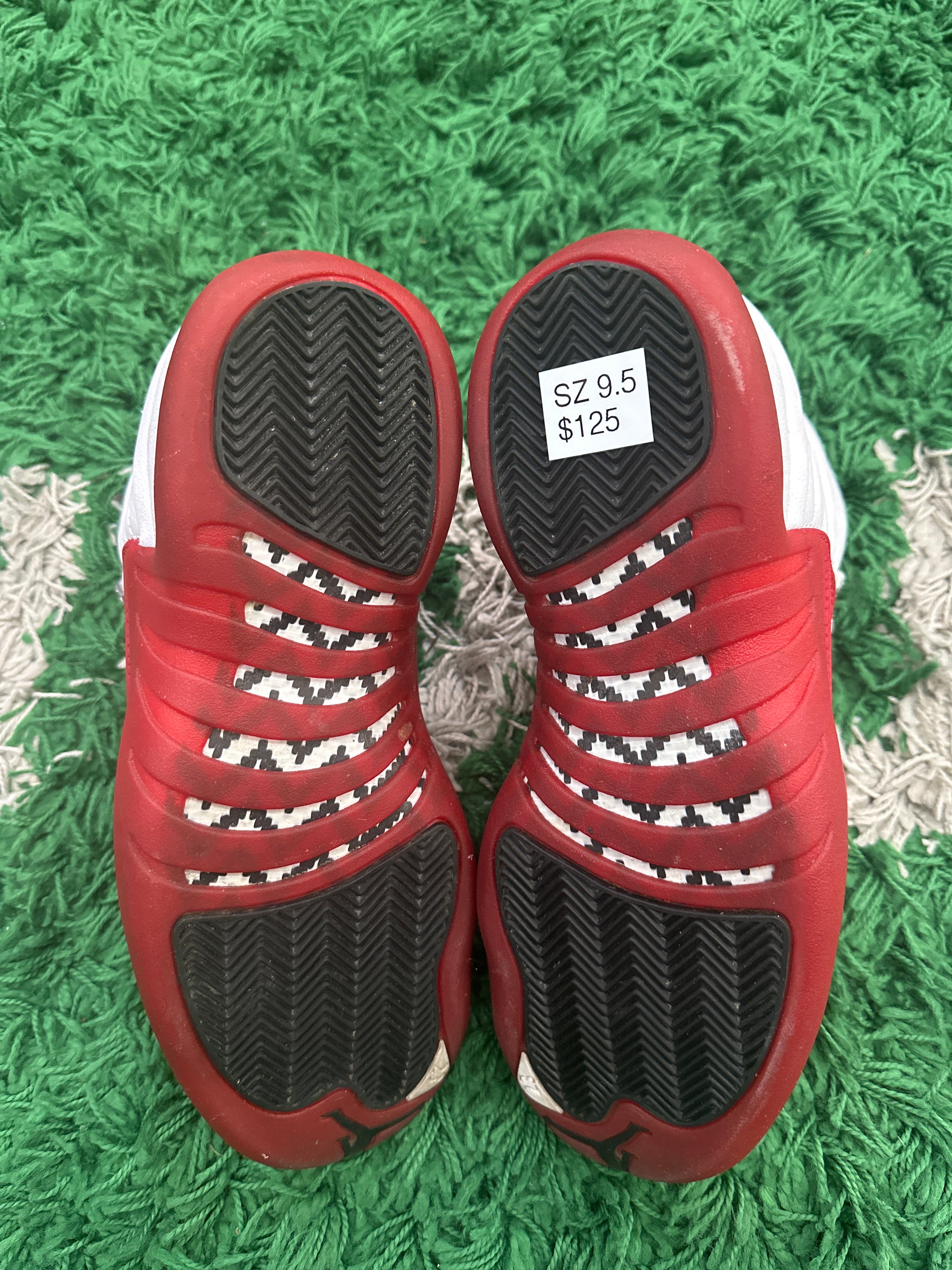 Jordan 12 Cherry (VNDS)